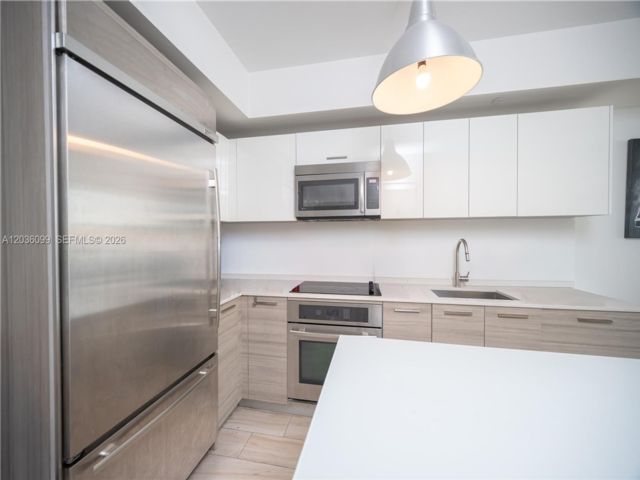  1 BR,  1.00 BTH &nbsp; style home in Miami
