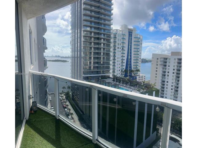  3 BR,  2.00 BTH &nbsp; style home in Miami