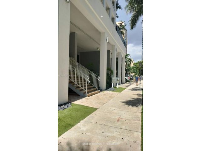  1 BR,  1.00 BTH &nbsp; style home in Miami