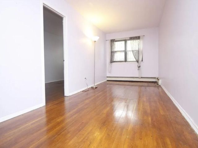  1 BR,  1.00 BTH &nbsp; style home in Middle Village
