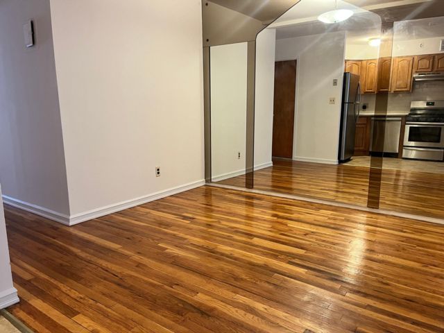  3 BR,  2.00 BTH &nbsp; style home in Middle Village