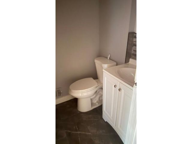 [PHOTO]