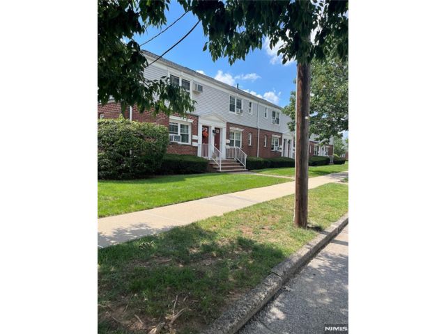  1 BR,  1.00 BTH &nbsp; style home in Rutherford