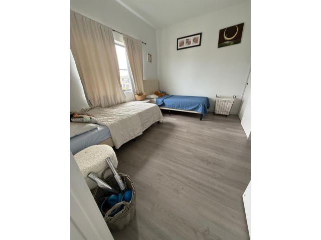 [PHOTO]