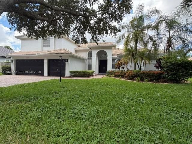  5 BR,  4.00 BTH &nbsp; style home in Davie