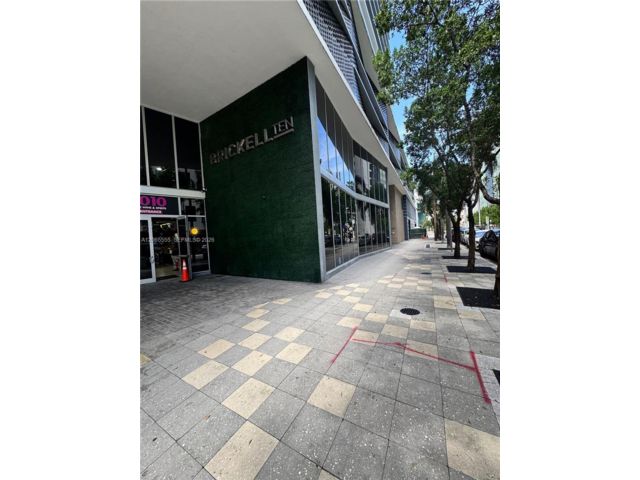  1 BR,  1.00 BTH &nbsp; style home in Miami