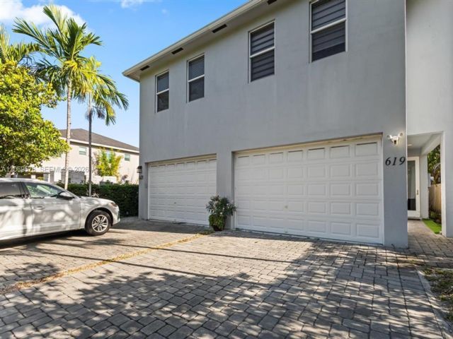  3 BR,  2.50 BTH &nbsp; style home in Fort Lauderdale