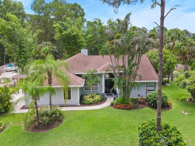  3 BR,  2.00 BTH &nbsp; style home in Jupiter