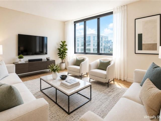  2 BR,  2.00 BTH &nbsp;Condominium style home in Tribeca