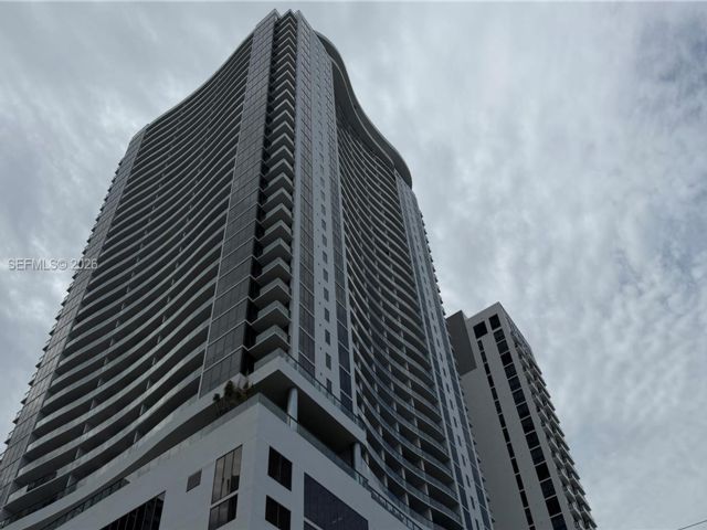  1 BR,  1.50 BTH &nbsp; style home in Miami