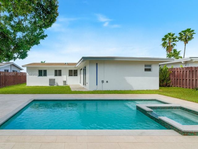  3 BR,  2.00 BTH &nbsp; style home in Fort Lauderdale