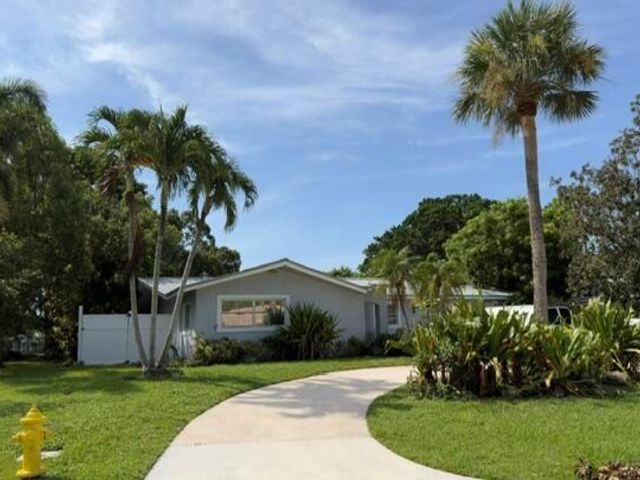  3 BR,  2.00 BTH &nbsp; style home in Palm Beach Gardens