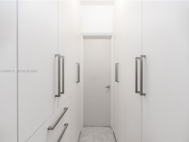 [PHOTO]