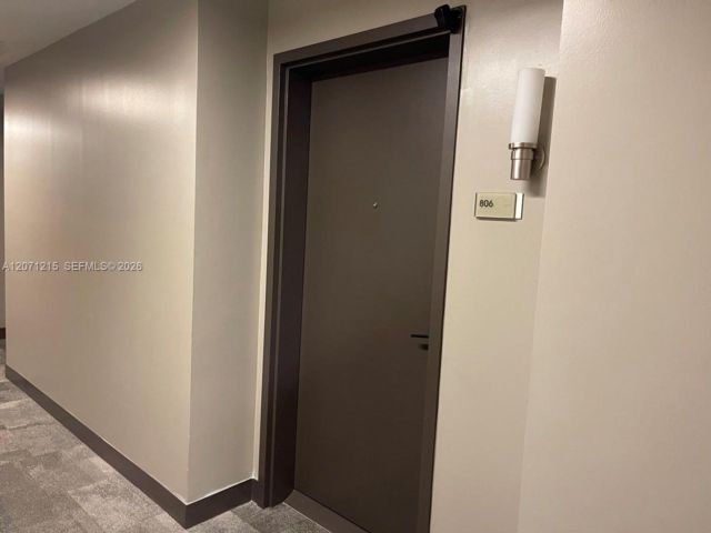 [PHOTO]
