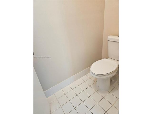 [PHOTO]