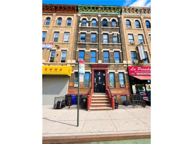 16 BR,  0.00 BTH &nbsp;Multi-family style home in Sunset Park