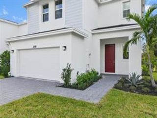  4 BR,  2.50 BTH &nbsp; style home in West Palm Beach