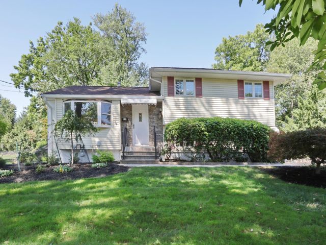 [New City Real Estate, listing number 3347808]
