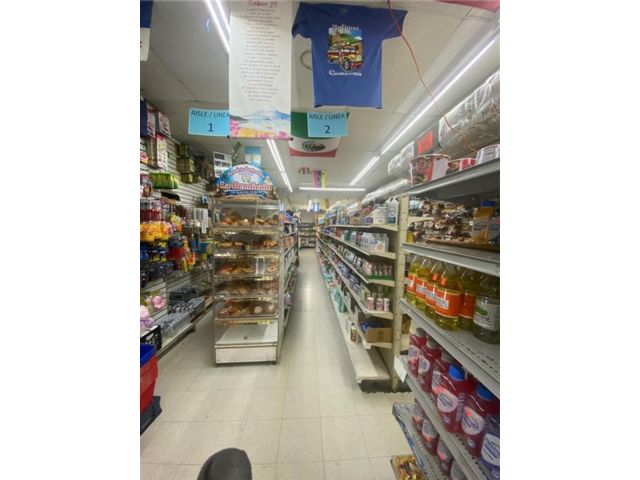 [PHOTO]