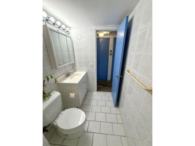 [PHOTO]