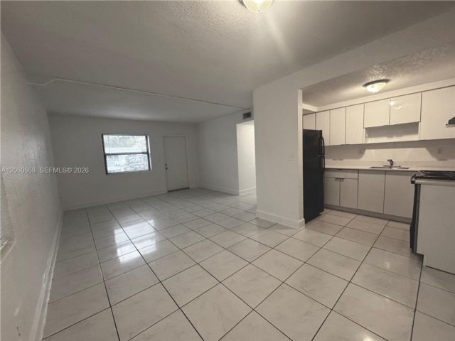  2 BR,  1.00 BTH &nbsp; style home in Biscayne Park