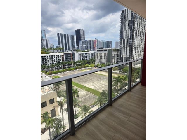  1 BR,  1.00 BTH &nbsp; style home in Miami