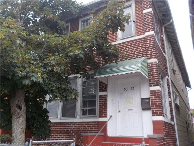 13 BR,  4.00 BTH &nbsp;Single family style home in Brighton Beach
