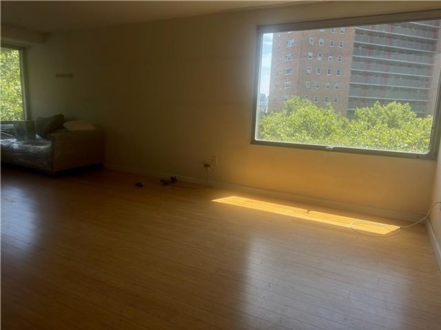  1 BR,  1.00 BTH &nbsp;Co-op style home in China Town