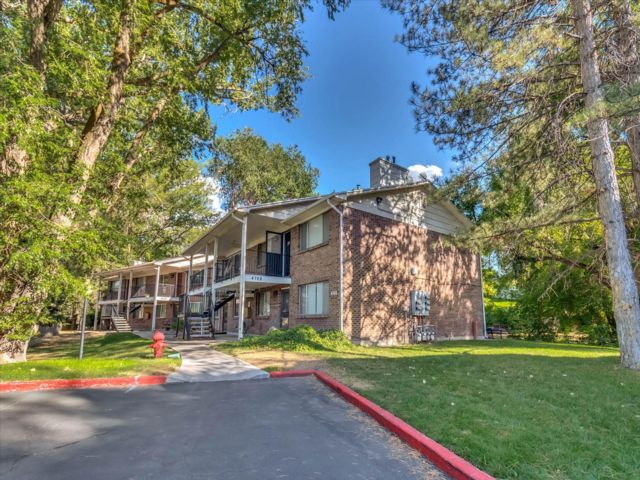  2 BR,  1.00 BTH &nbsp;Condo style home in Murray