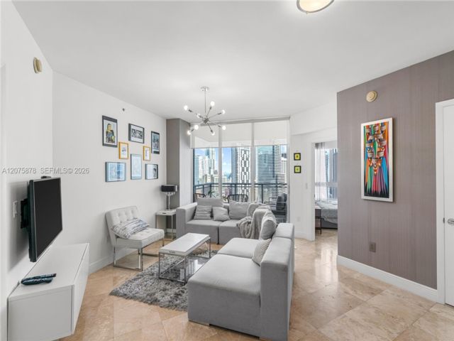  2 BR,  2.00 BTH &nbsp; style home in Miami