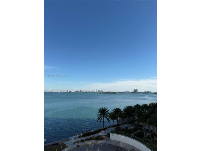  1 BR,  1.50 BTH &nbsp; style home in Miami