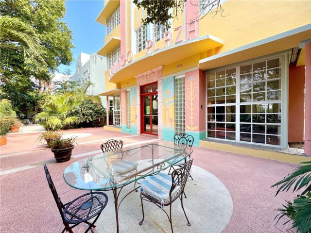  1 BR,  1.00 BTH &nbsp; style home in Carl Fisher