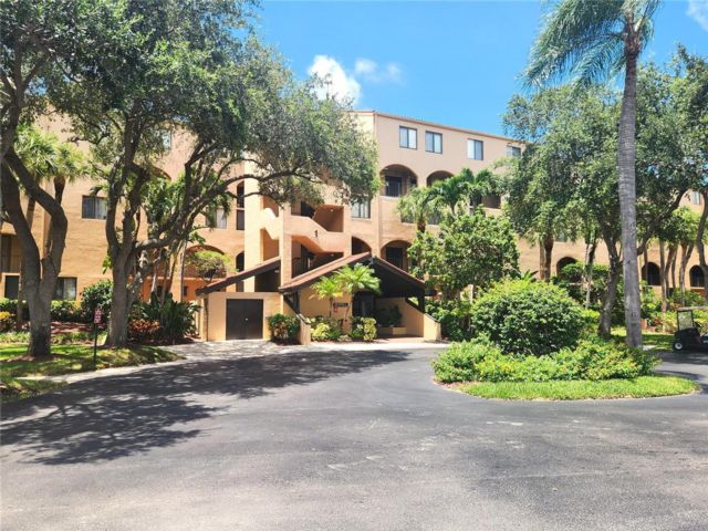  2 BR,  2.00 BTH &nbsp; style home in Delray Beach