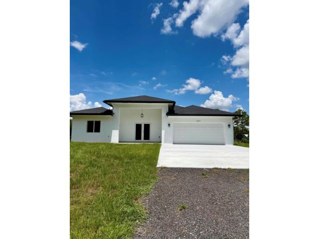  4 BR,  3.00 BTH &nbsp; style home in Royal Palm Beach