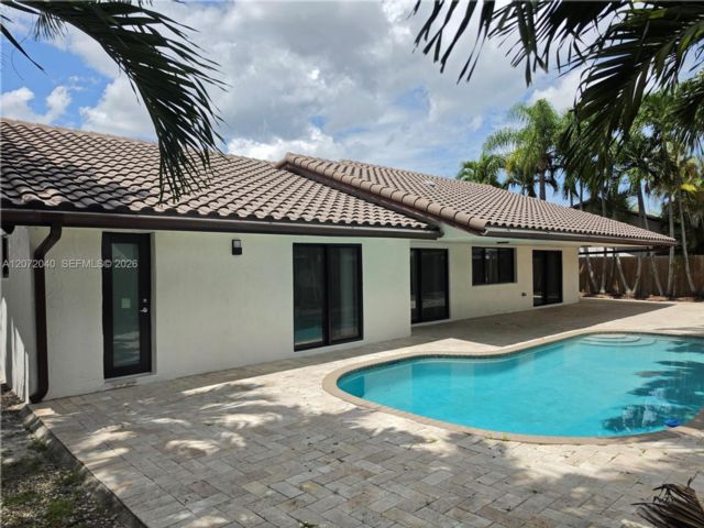  3 BR,  2.00 BTH &nbsp; style home in Miami