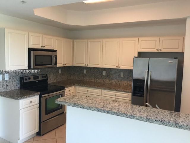 [Pembroke Pines Real Estate, listing number 3348197]