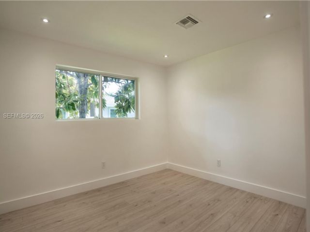  4 BR,  2.00 BTH &nbsp; style home in Cutler Bay