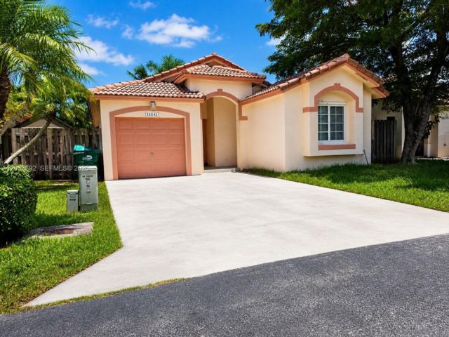 [Miami Real Estate, listing number 3348216]