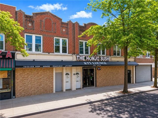 Studio,  0.00 BTH &nbsp;Mixed use style home in Bensonhurst