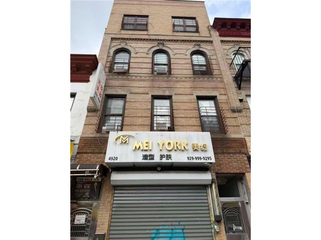Studio,  0.00 BTH &nbsp;Mixed use style home in Sunset Park