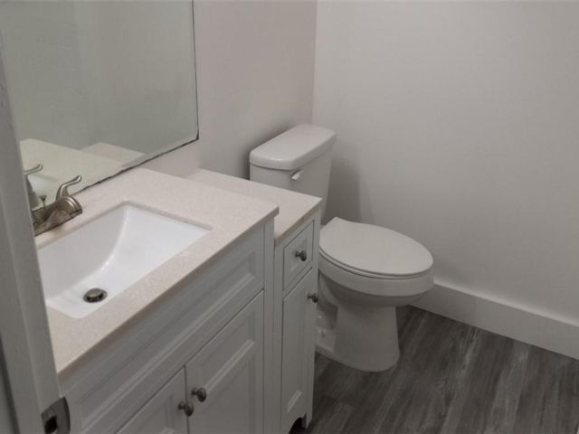 [PHOTO]