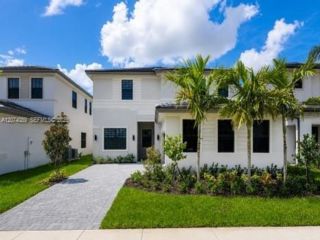 [Miramar Real Estate, listing number 3348334]
