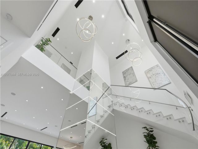 [PHOTO]