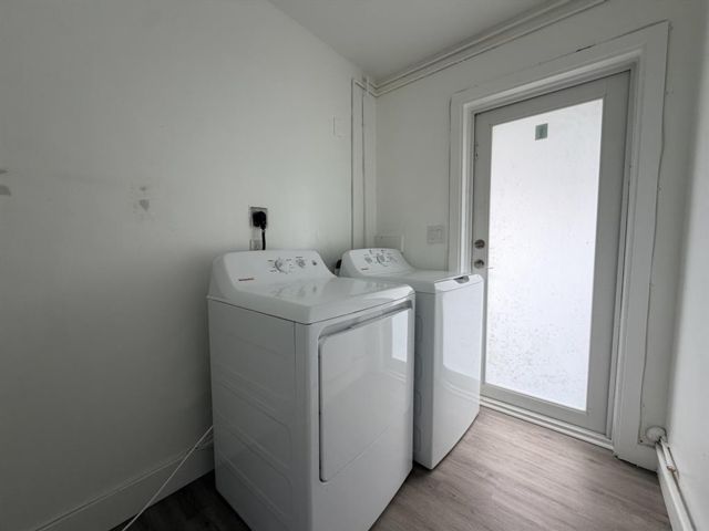 [PHOTO]