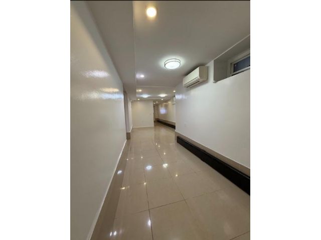  1 BR,  1.00 BTH &nbsp;Multi-family style home in Bay Ridge
