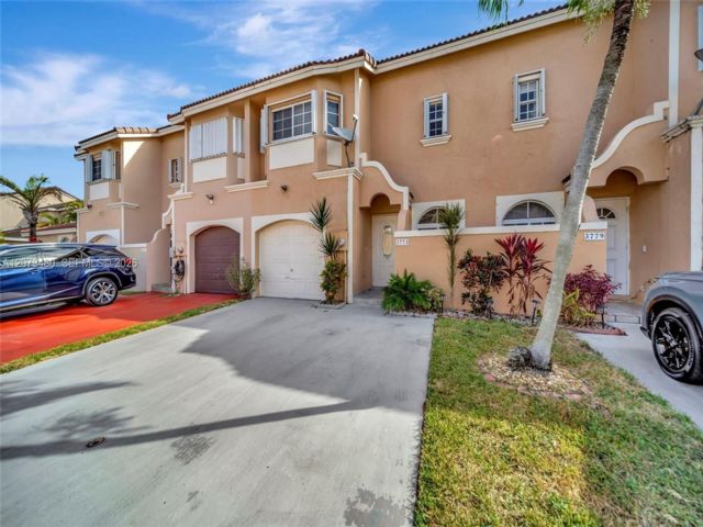 [Miami Real Estate, listing number 3348498]