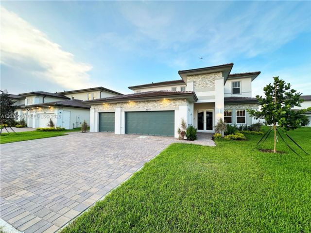 [Davie Real Estate, listing number 3348515]