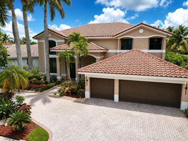 [Weston Real Estate, listing number 3348526]