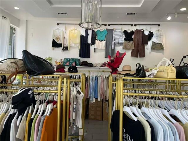 Studio,  0.00 BTH &nbsp;Business only style home in Sunset Park