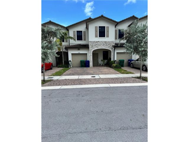 [Homestead Real Estate, listing number 3348633]
